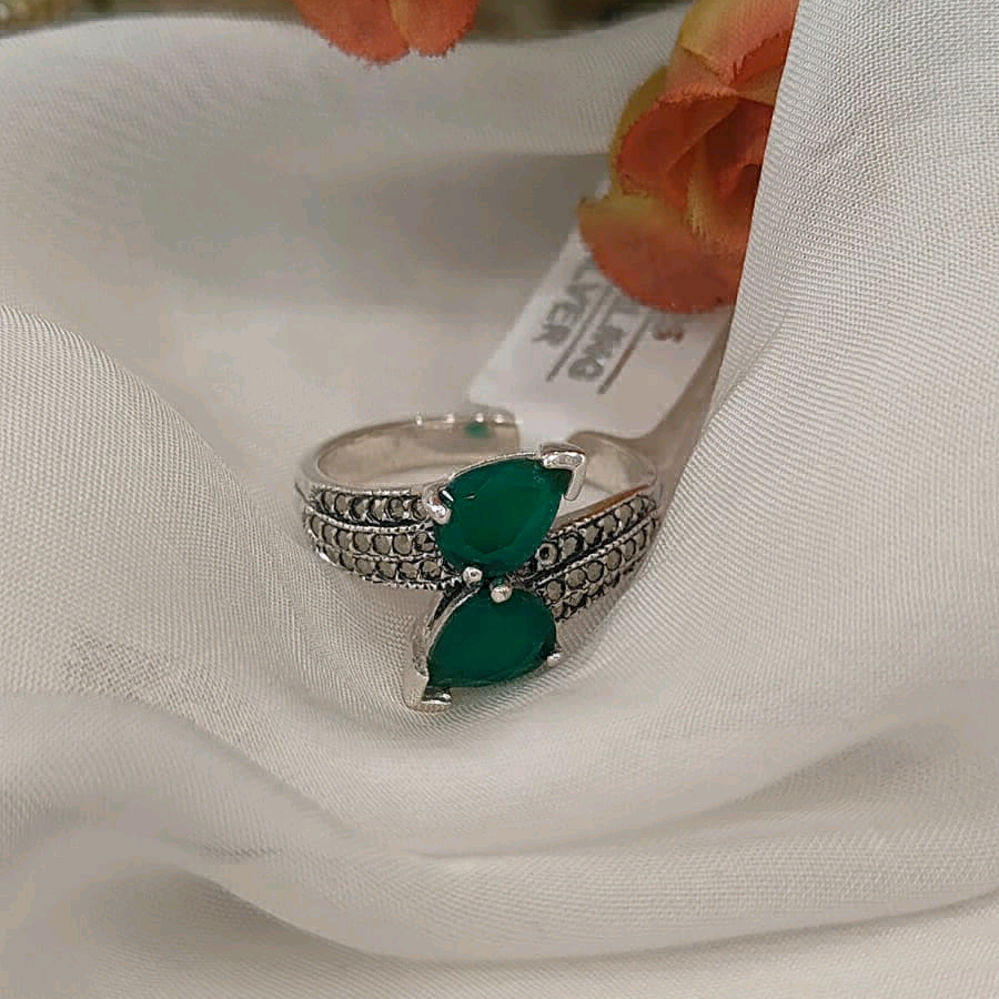 Marcasite Green Ring